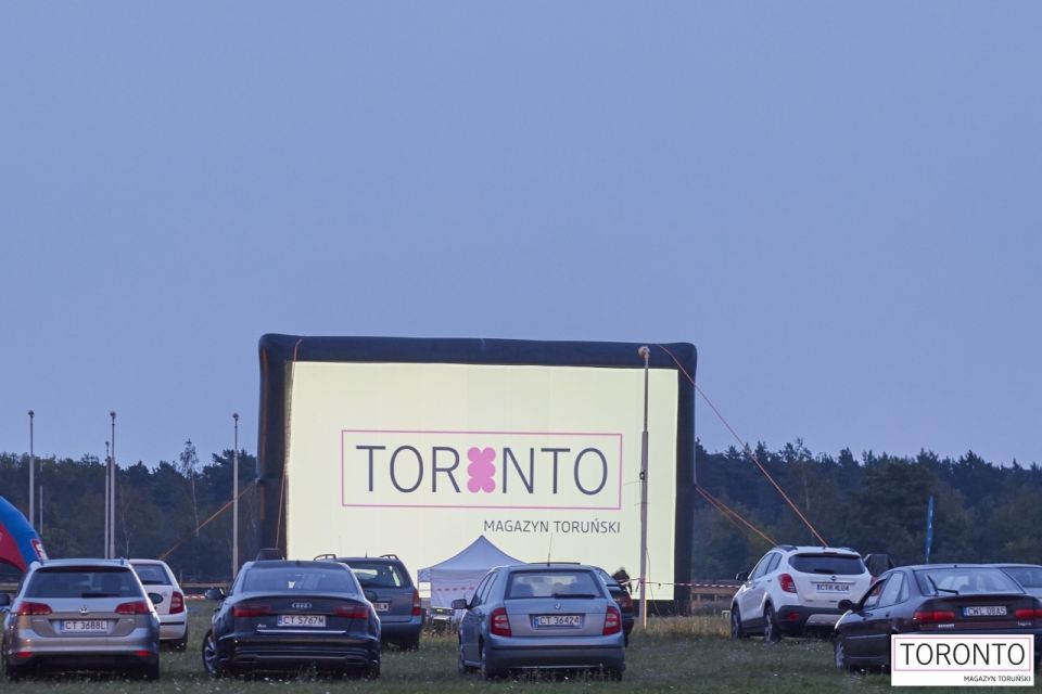 Kino samochodowe 2016